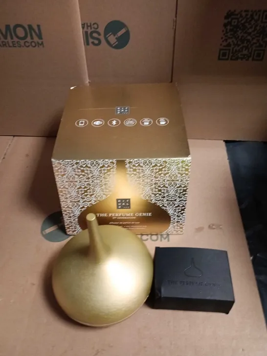 Lot 4291: THE PERFUME GENIE GOLD TONE DIFFUSER – WITH BLACK ...