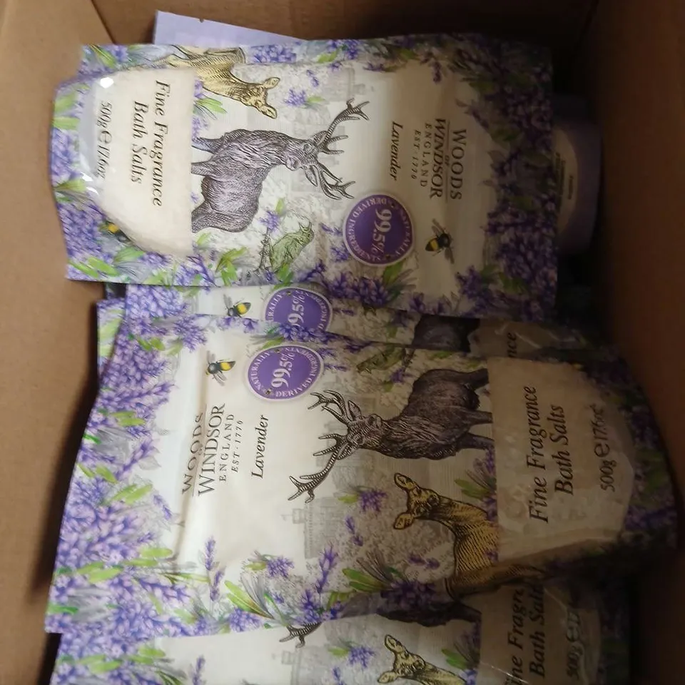WOODS OF WINDSOR LAVENDER FINE FRAGRANCE BATH SALTS 8X500G