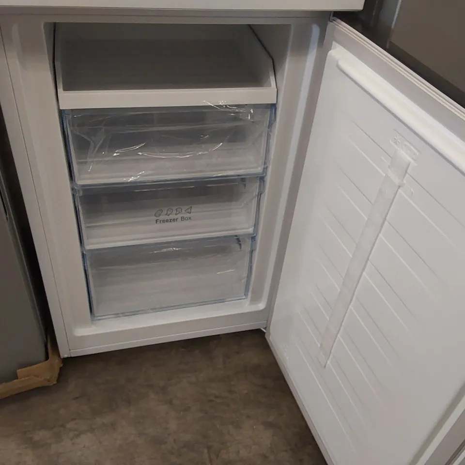 HISENSE RB327N4WW1 FRIDGE FREEZER 55CM FROST FREE  - UNPROCESSED RAW RETURN