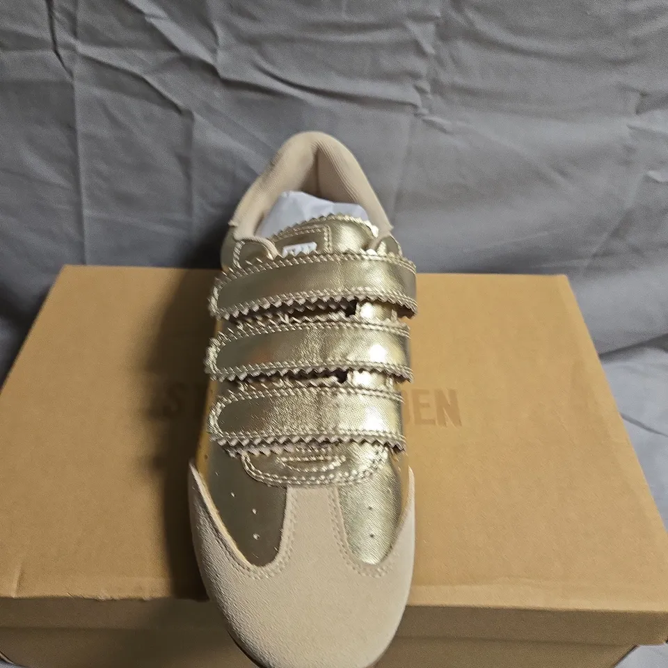 STEVE MADDEN FLAGSHIP GOLD ACTION LEATHER SNEAKER - UK SIZE 6