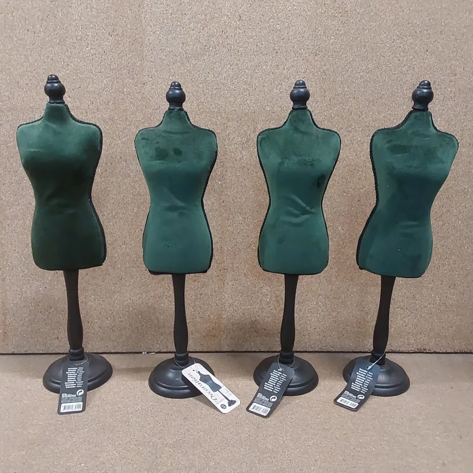SET OF 4 DECORATIVE FEMALE MANNEQUIN DECOR PIECES - 46cm