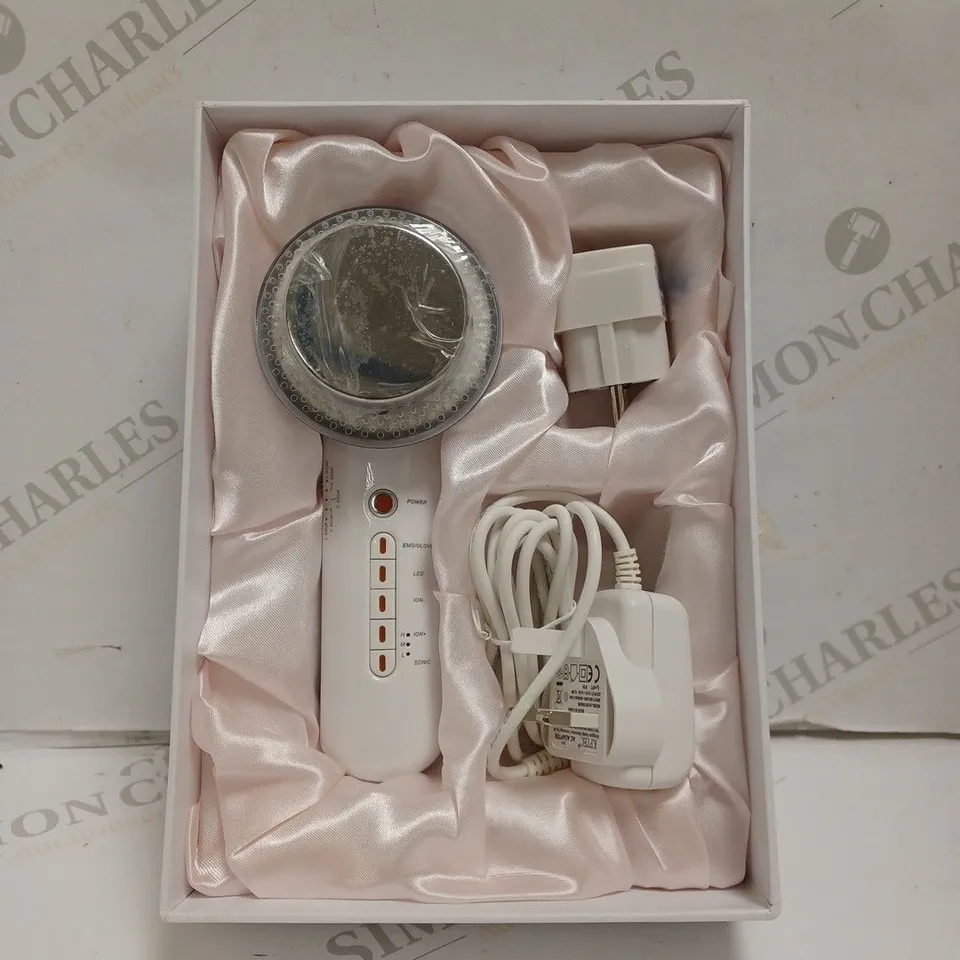 BOXED 6 IN 1 ULTRASONIC CAVITATION SLIMMING AND SHAPING BODY CARE. 