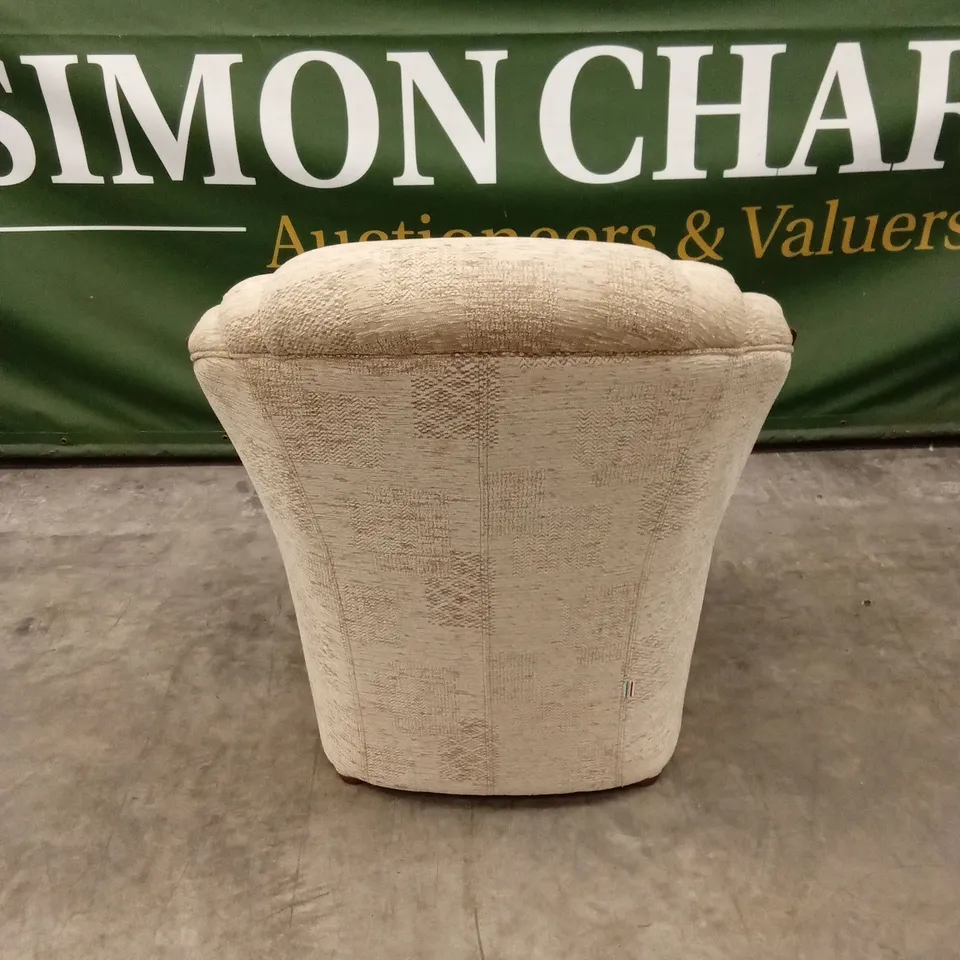 QUALITY DESIGNER ITALIAN MADE FABRIC ARMCHAIR