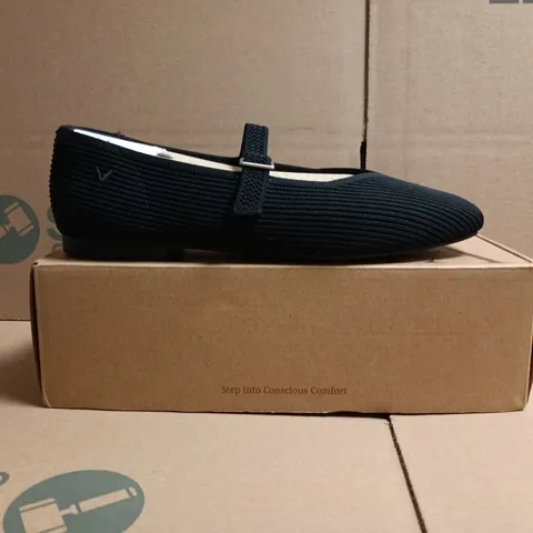 BOXED PAIR OF VIVAIA MARGOT MARY-JANE SHOES IN BLACK SIZE EU 39.5