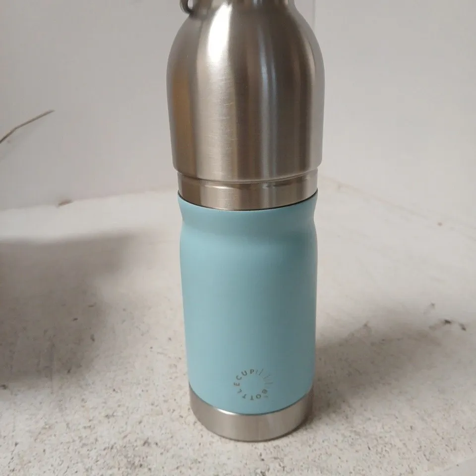 HYDRO-STYLE METAL WATER BOTTLE WITH LIGHT BLUE SLEEVE – BOXED