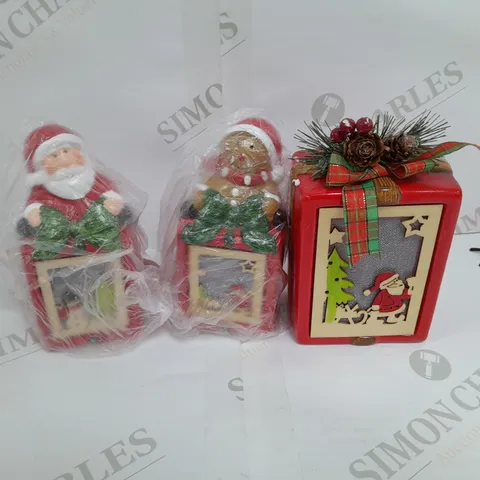 BOXED SET OF 3 CHRISTMAS PRE LIT CERAMIC ORNIMENTS