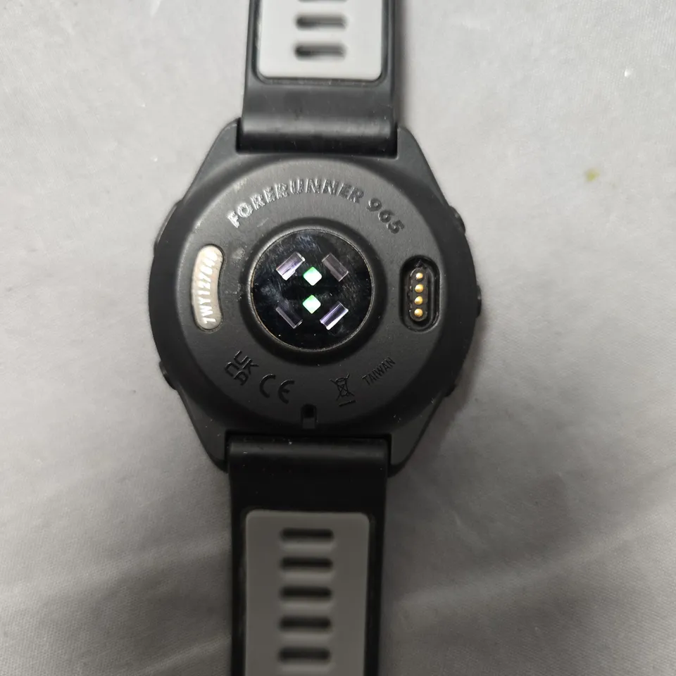 GARMIN FORERUNNER 965 GPS SMARTWATCH – BLACK