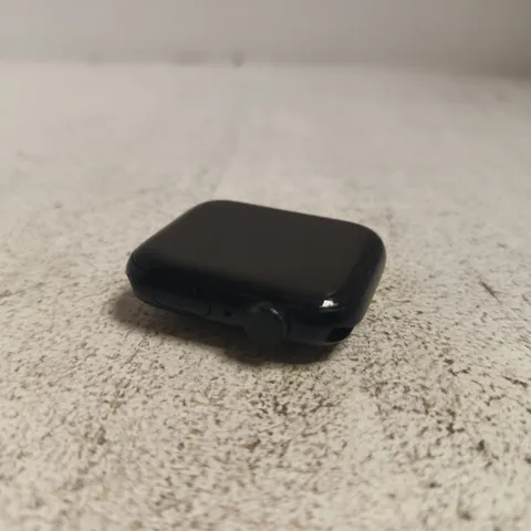 APPLE WATCH SE (A2723)