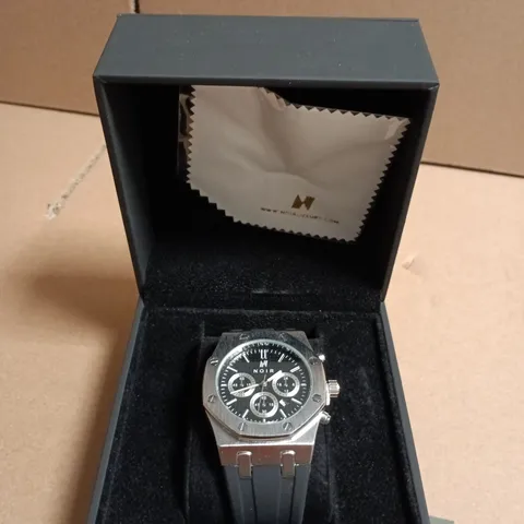 NOIR CHRONOGRAPH WATCH – STEEL CASE, BLACK DIAL, BOXED