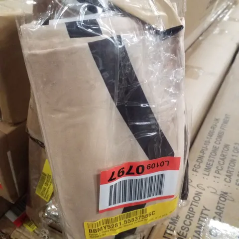 BOXED KAITLYN 2 PIECE POLYESTER SHOWER CURTAIN SET