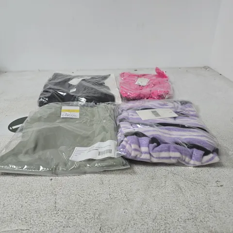 BOX OF APPROXIMATELY 30 ASSORTED CLOTHING ITEMS TO INCLUDE MUDFLOWER, SOUL COLLECTION, & MAISI ETC