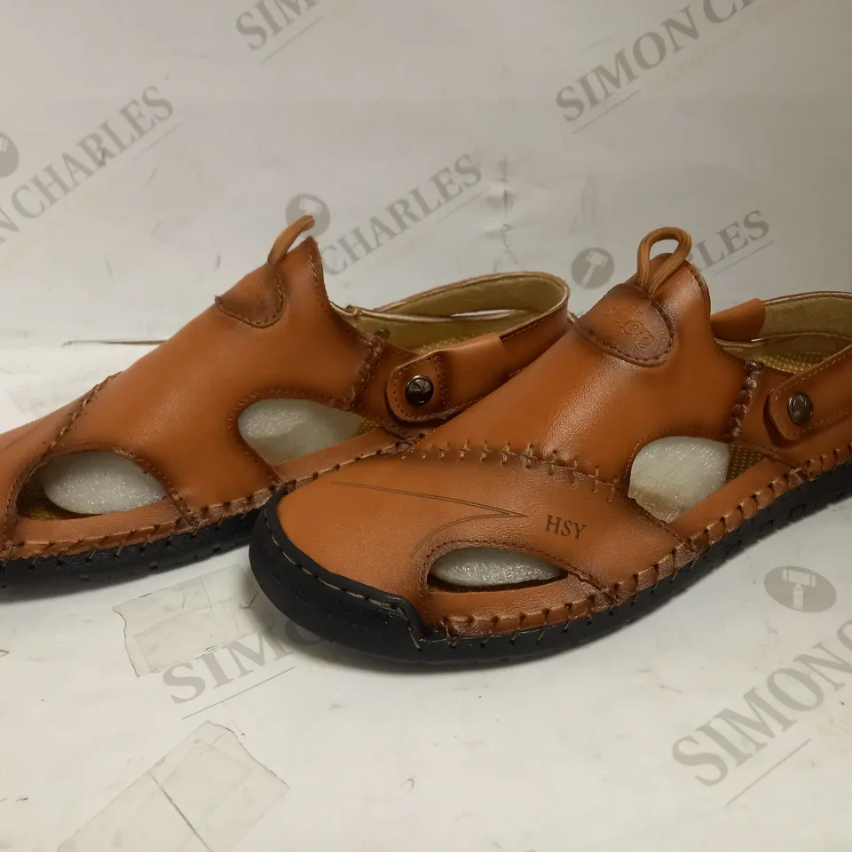 FASHION SLIP ON SANDALS UK SIZE 11