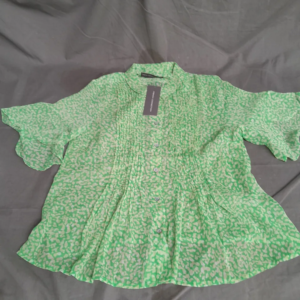 FRENCH CONNECTION CADIE PINTUCK TOP IN POISE GREEN SIZE 12