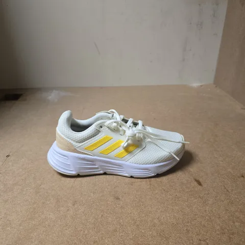 ADIDAS WHITE & YELLOW TRAINERS – 3-STRIPES - UK SIZE 5.5 