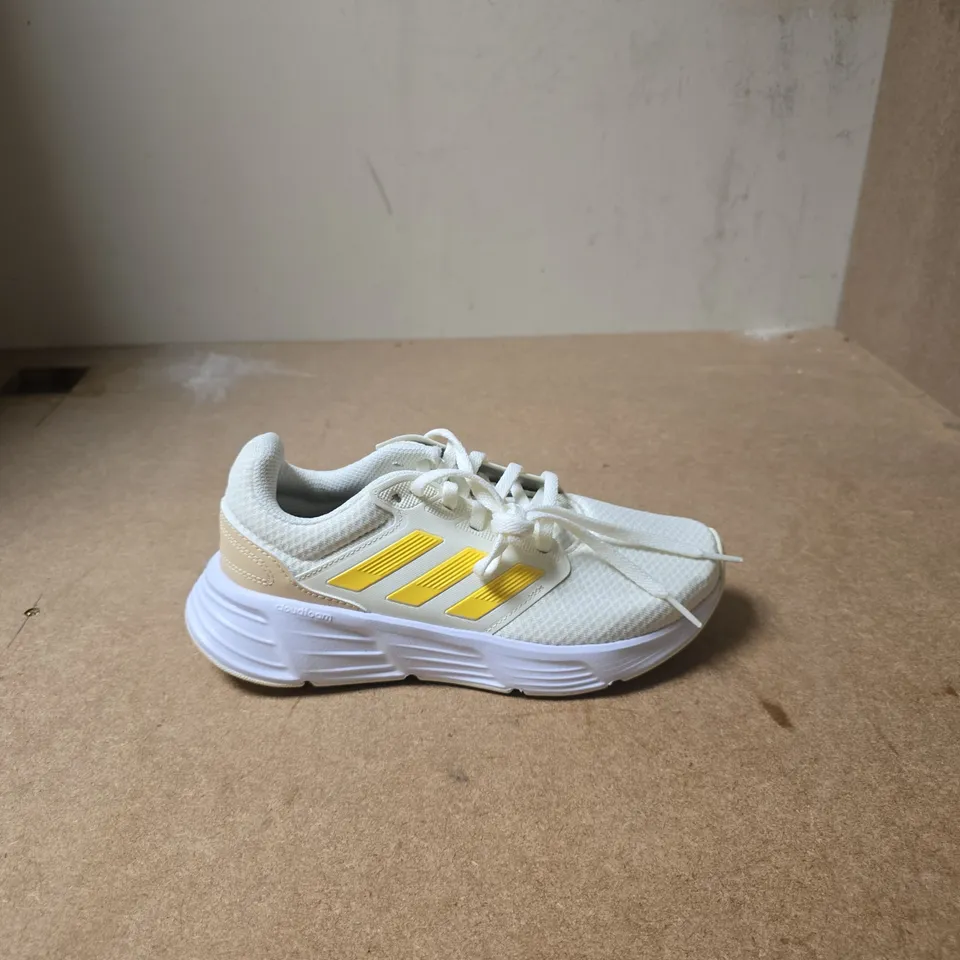 ADIDAS WHITE & YELLOW TRAINERS – 3-STRIPES - UK SIZE 5.5 