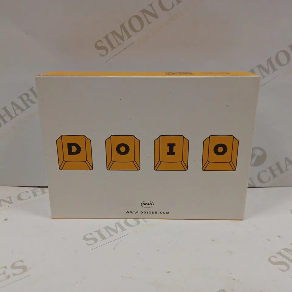 DOIO 16 KEYS PROGRAMMABLE MULTIFUNCTIONAL MECHANICAL KEYBOARD VERSION A