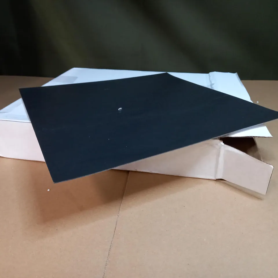 BOXED BUSYBEE NATURAL SLATE VINYL TILES - APPROX 44PK