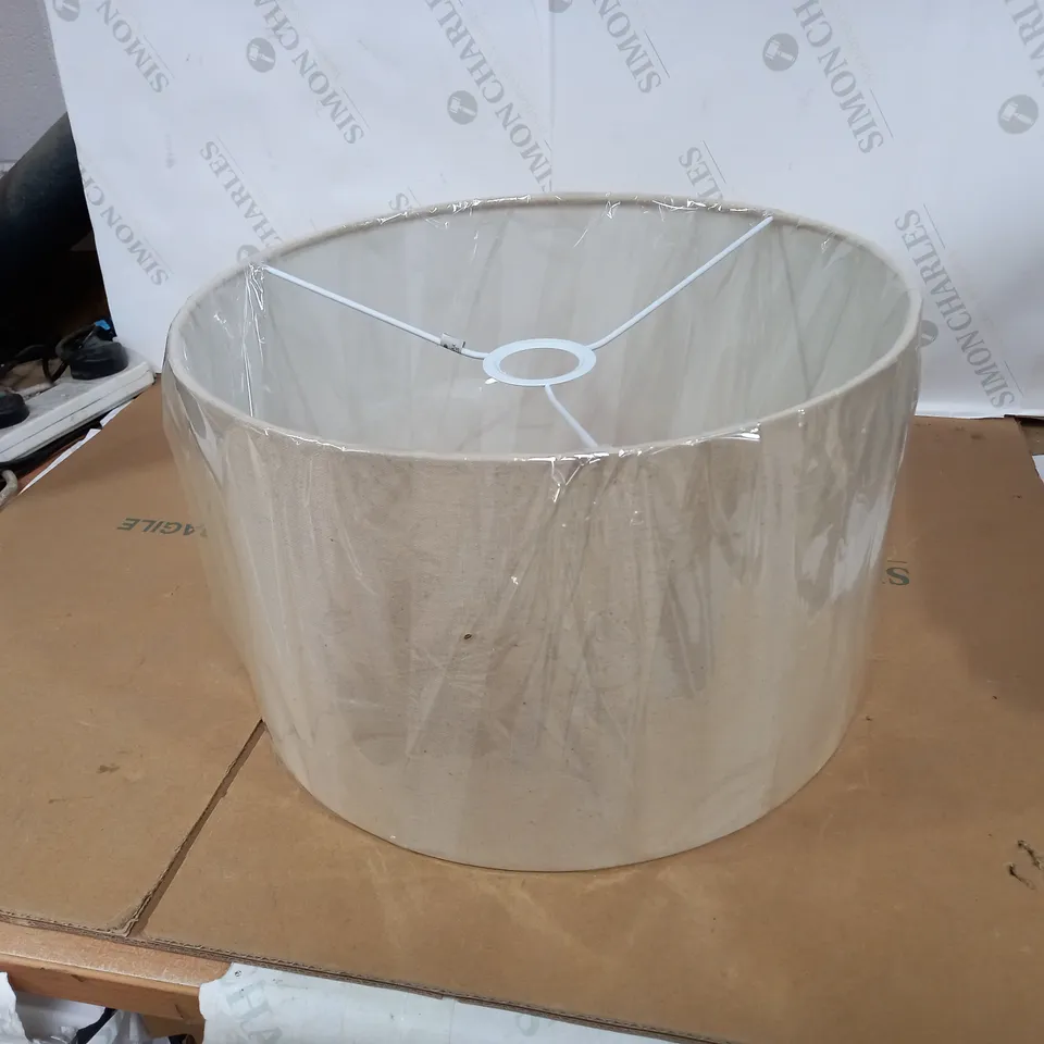 BRAND NEW BANBURY LIRA LIGHT SHADE - CREAM (FOR LIR4208)