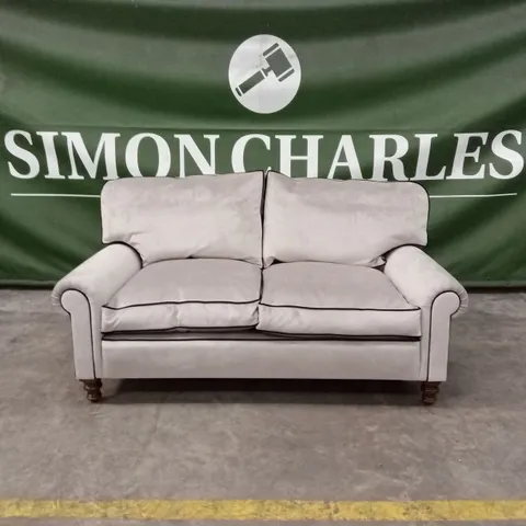 QUALITY HIGH-END DESIGNER 2 SEATER SPRUNG EDGE PLATFORM SOFA - SILVER VELVET