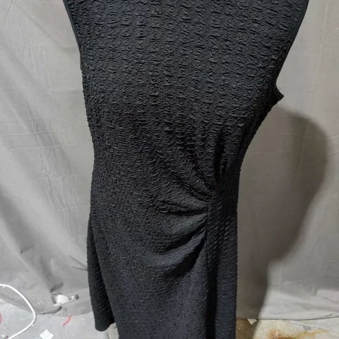 BLACK WOMENS DRESS SIZE M