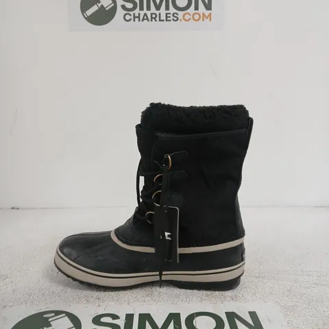 SOREL NM3487-011 MEN'S WINTER BOOT – UK 10 (US 11) – BLACK, WATERPROOF, FUR-LINED