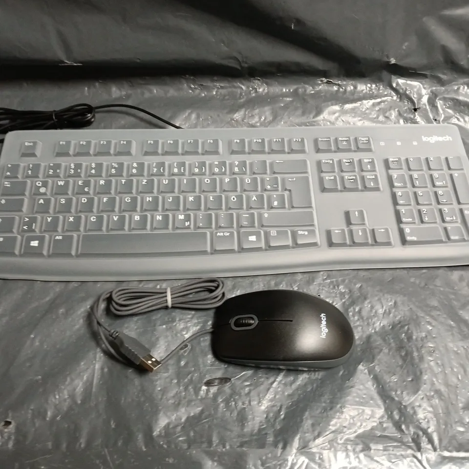 BOX OF APPROXIMATELY 10 LOGITECH MK120 KEYBOARD AND MOUSE BUNDLE - GERMAN KEYBOARD
