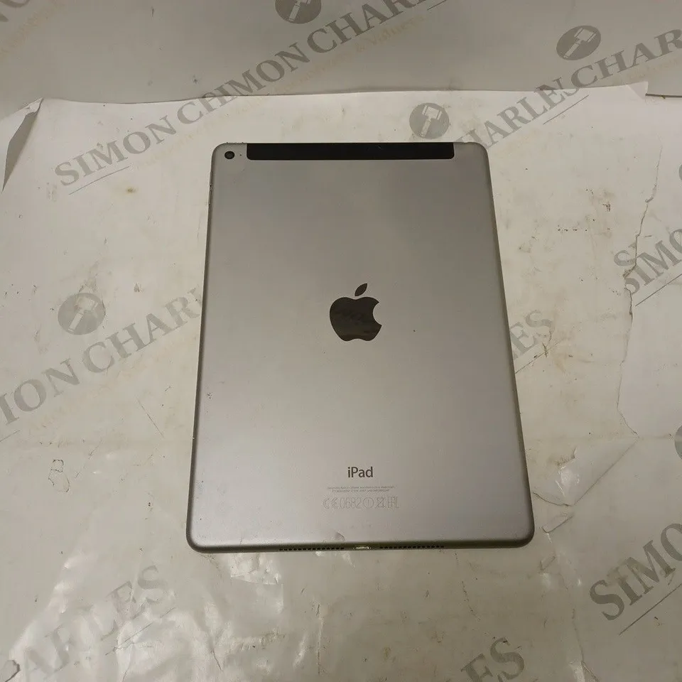 APPLE IPAD IN GREY MODEL A1567