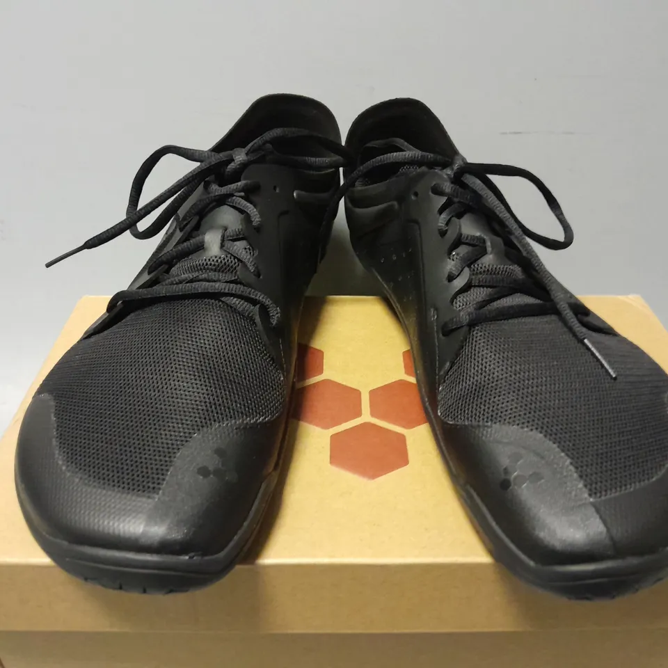 BOXED PAIR OF VIVOBAREFOOT PRIMUS LITE III SHOES IN BLACK - EU 46