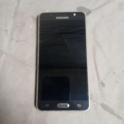 SAMSUNG GALAXY J5 SMARTPHONE 