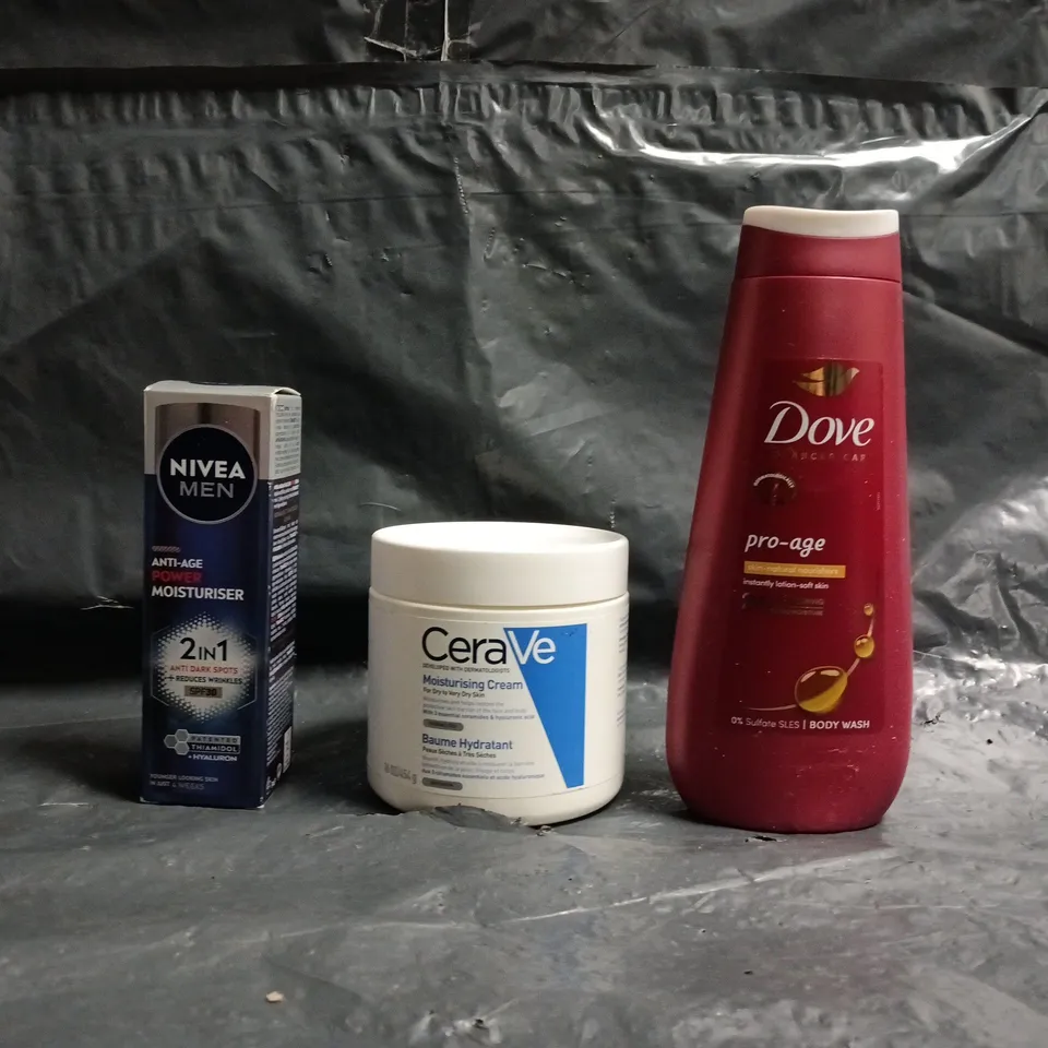 APPROXIMATELY 15 ASSORTED COSMETIC ITEMS TO INCLUDE DOVE, NIVEA, CERAVE, ETC - COLLECTION ONLY