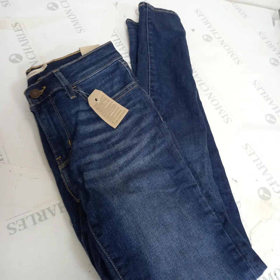 LEVI DENIM JEANS SIZE 27
