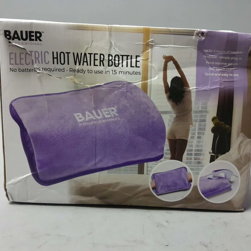 BOXED BAUER ELECTRIC HOT WATER BOTTLE