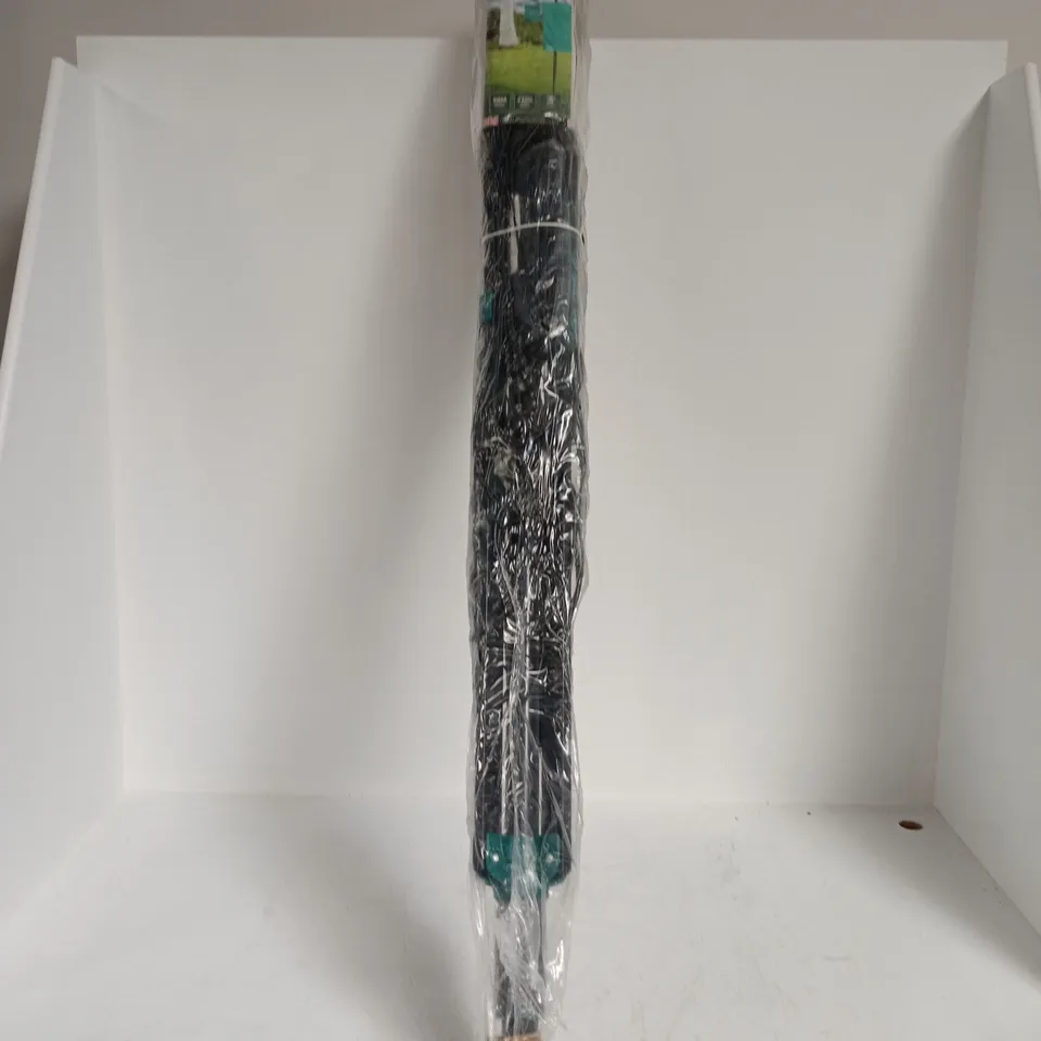 TOWER ROTARY AIRER WITH COVER AND GROUND SPIKE