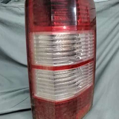 DODGE NITRO 2010 RIGHT REAR TAIL LIGHT LAMP 55157160AD