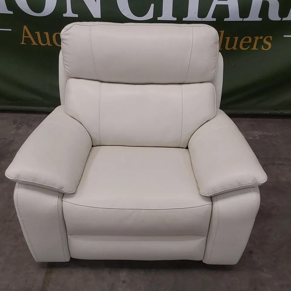 QUALITY DESIGNER ITALIAN MADE PATRIZIO WHITE LEATHER ARMCHAIR