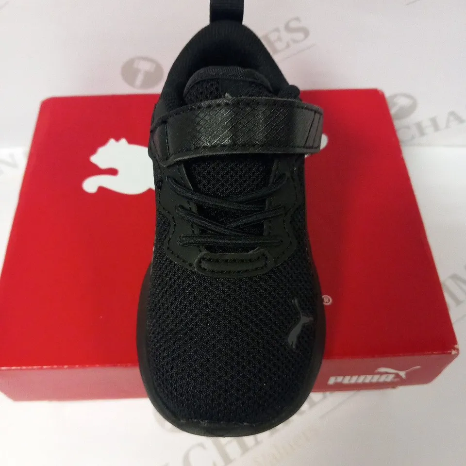 BOXED PUMA ALL DAY ACTIVE AC+ INF KIDS SIZE 4
