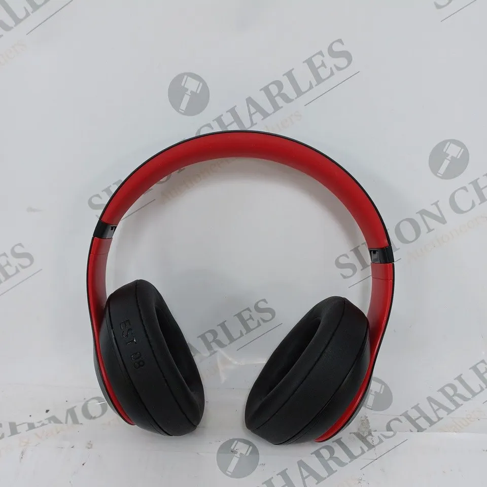 BEATS WIRELESS STUDIO 3 IN RED & BLACK