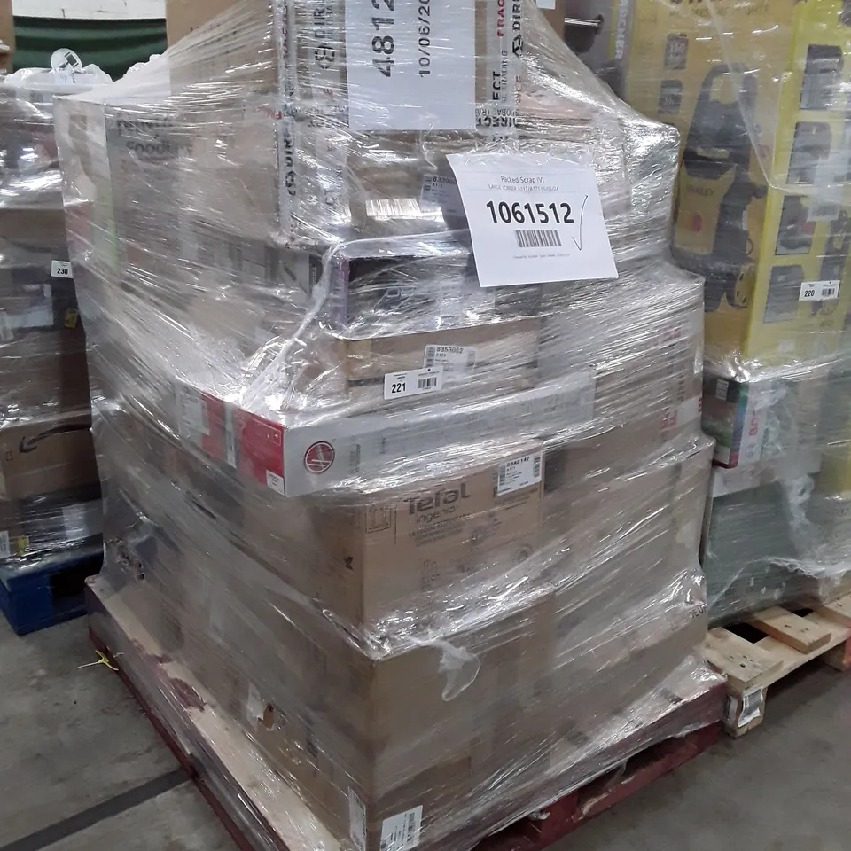 PALLET OF APPROXIMATELY 22 UNPROCESSED RAW RETURN HOUSEHOLD AND ELECTRICAL GOODS TO INCLUDE;