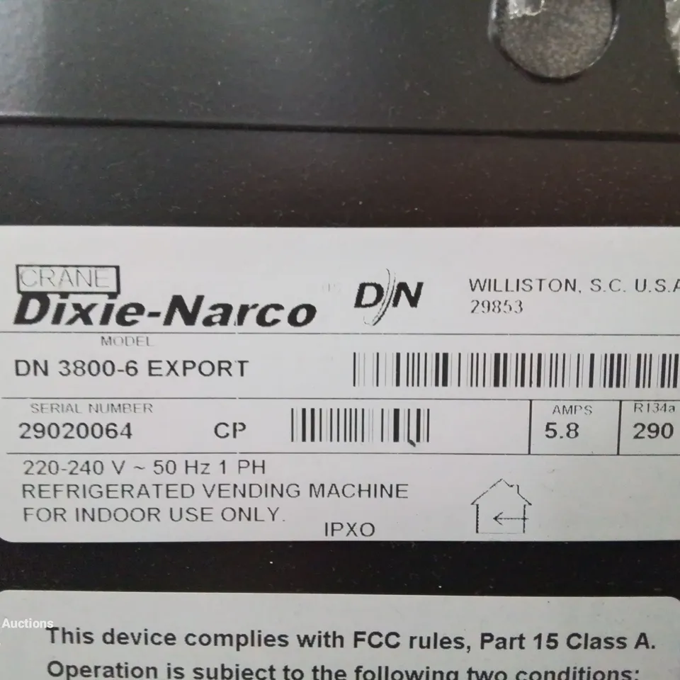 DIXIE-NARCO DN 3800-6 EXPORT DIGITAL REFRIGERATED VENDING MACHINE 