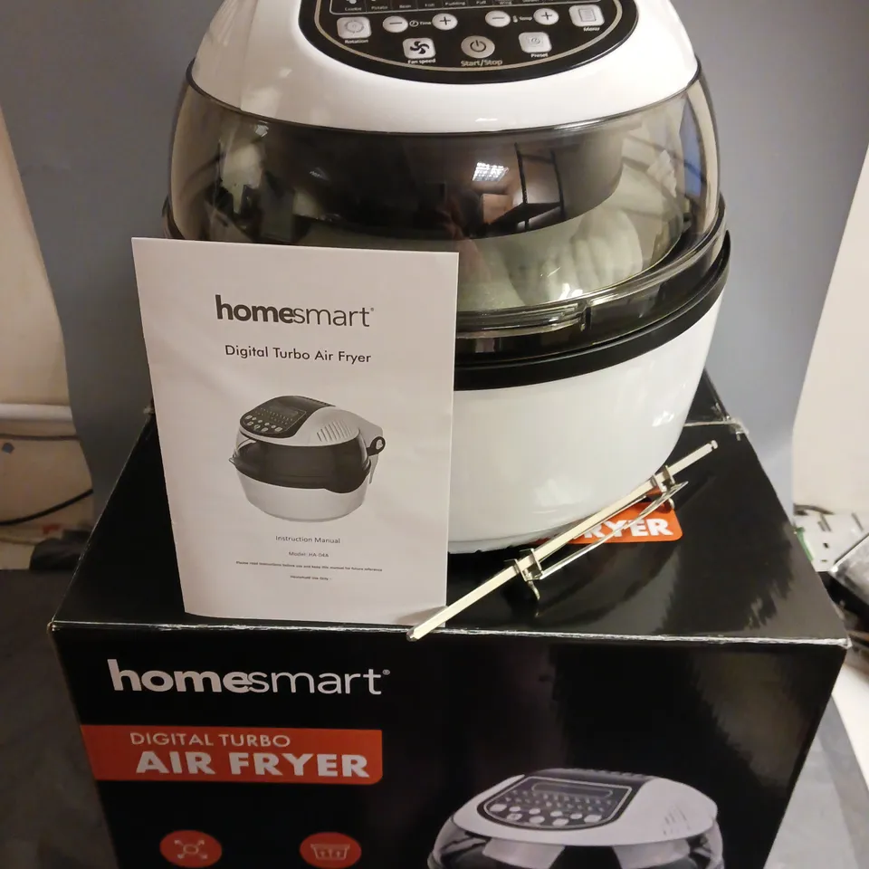 BOXED HOMESMART DIGITAL TURBO AIR FRYER IN WHITE