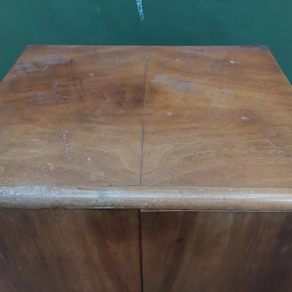 VINTAGE 20TH CENTURY BEDSIDE TABLE 
