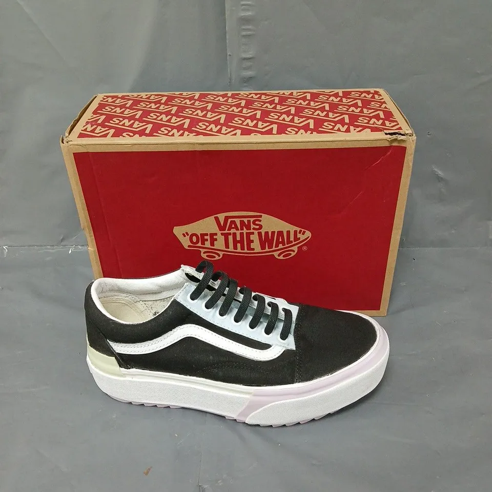 BOXED PAIR OF VANS OLD SKOOL STACKED PASTEL TRAINERS UK 6 