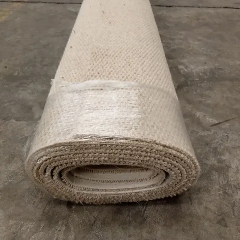 ROLL OF QUALITY LIMERICK PINE CARPET // APPROX SIZE; 2.2 x 5m