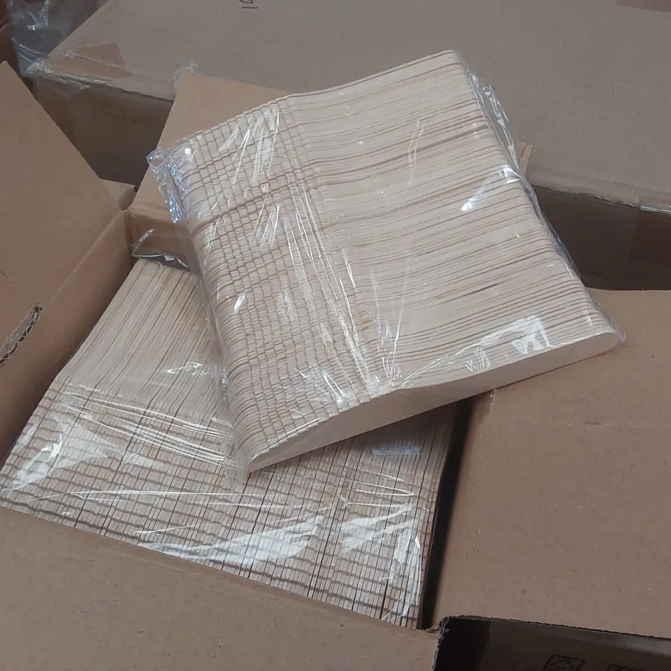 PALLET CONTAINING APPROXIMATELY 150,000 ENVIRONMENTALLY FRIENDLY DISPOSABLE WOODEN KNIFES
