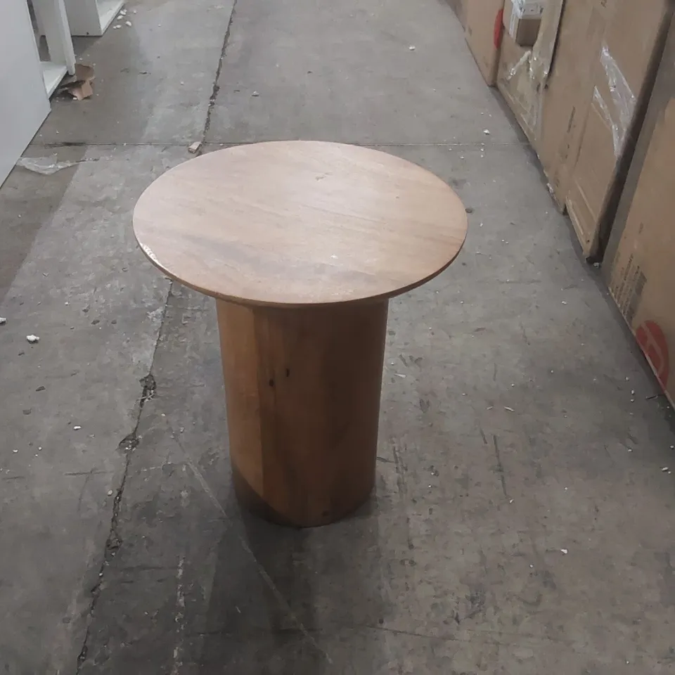 BOXED DANETTI CARA SIDE TABLE - LIGHT MANGO WOOD