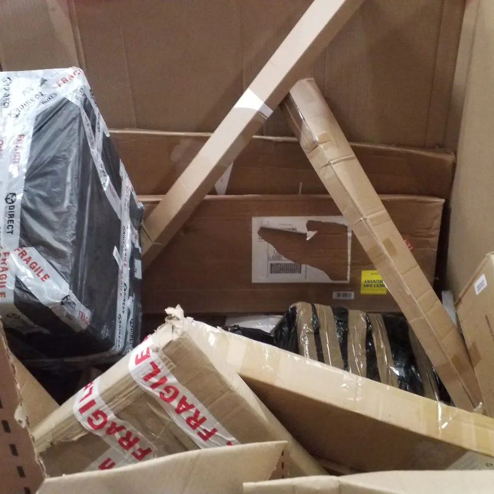 PALLET CONTAINING ASSORTED PRODUCTS INCLUDING RETRACTABLE SAFETY GATE, INSECT KILLER, TOY ARCHERY SET, PLANT SAUCERS, KITCHEN FAUCET & MAGNET DARTBOARD 
