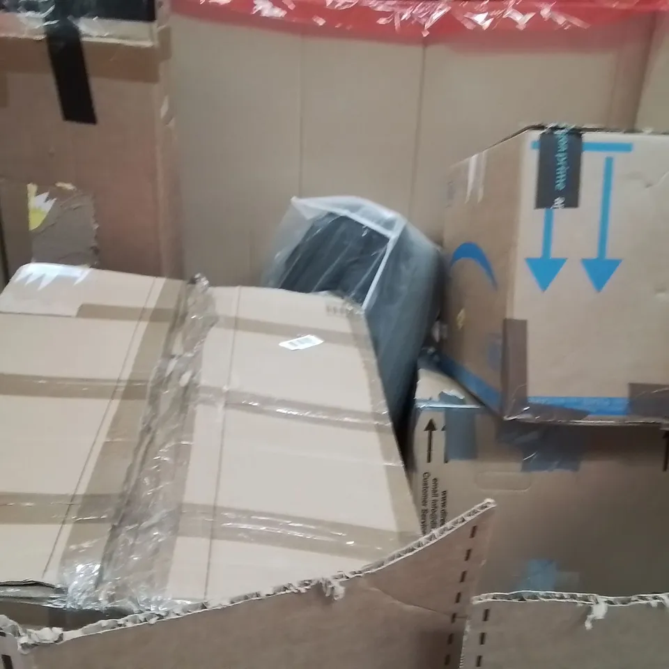 PALLET OF ASSORTED HOUSEHOLD GOODS AND PRODUCTS TO INCLUDE;FOAM MATS,AIR COOLER,AREA RUG
