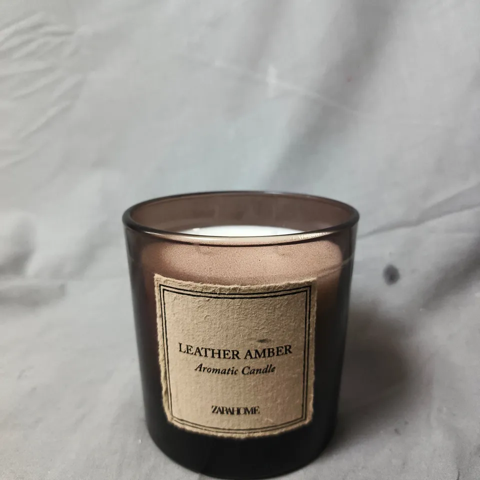 ZARA HOME LEATHER AMBER AROMATIC CANDLE – BROWN GLASS JAR