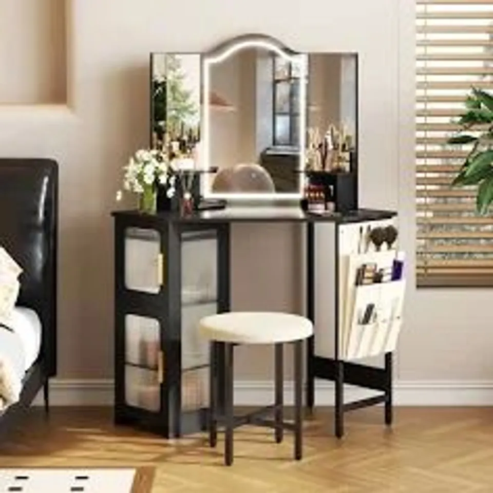 BOXED BRACKMANN DRESSING TABLE WITH MIRROR (1 BOX)