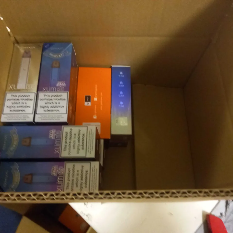 APPROXIMATELY 20 BOXED E-CIGARETTES TO INCLUDE GEEK VAPE, OXVA, INNOKIN ETC 
